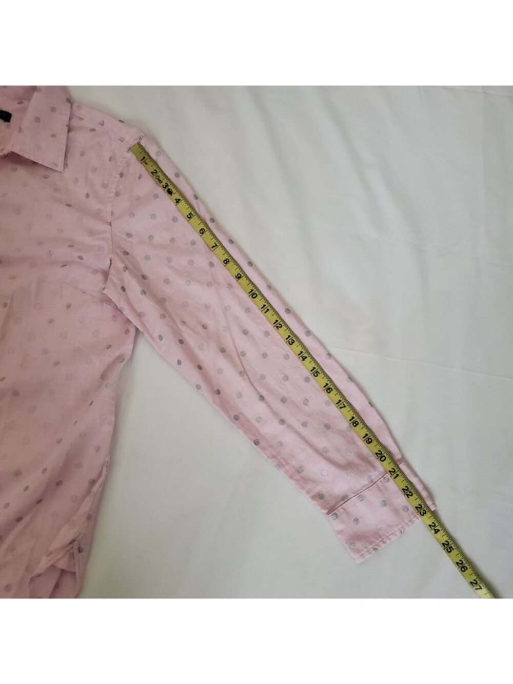 Talbots Women's Baby Pink Shimmer Foil Polka Dots Classic Button Down Shirt M - Picture 9 of 10